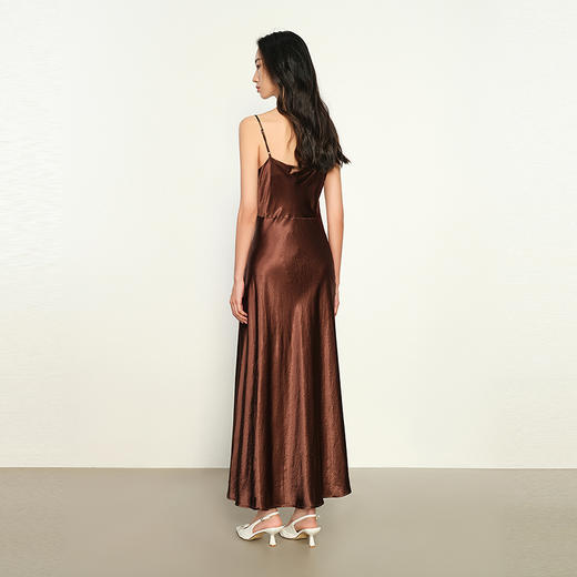 NEELLY纳俪商场同款春季新款简约法式吊带连衣裙女气质收腰A字裙N25074Y04569 商品图1