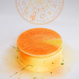 即将下架！2025尊贵版「狮子座」开心果热带柑橘味蛋糕｜十二星座唯美星空系列