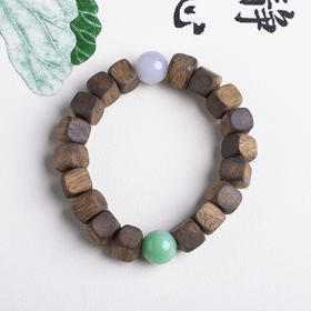 xy0458沉香+翡翠方形珠手串