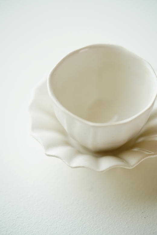 安藤雅信69面取茶杯+花瓣茶托（套组） 商品图1