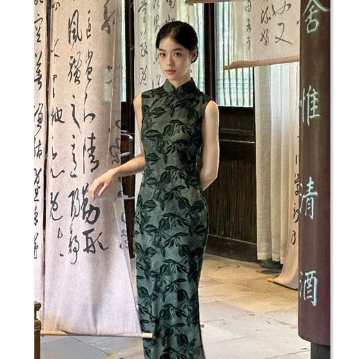 GX植绒长款无袖高档复古旗袍2025夏季新款气质修身旗袍日常可穿 商品图2