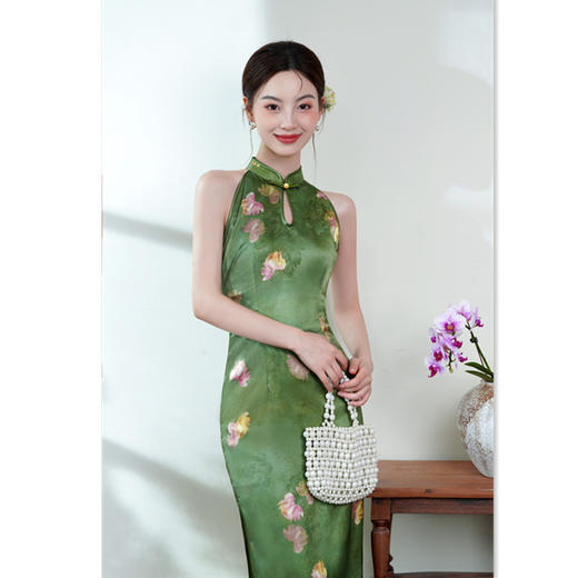 GX文艺清新挂脖露肩旗袍2025夏新款少女改良年轻款绿色气质无袖旗袍 商品图3