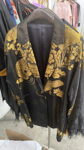 盛唐牡丹| 民国真丝老面料配鸵鸟毛西装外套-黑色