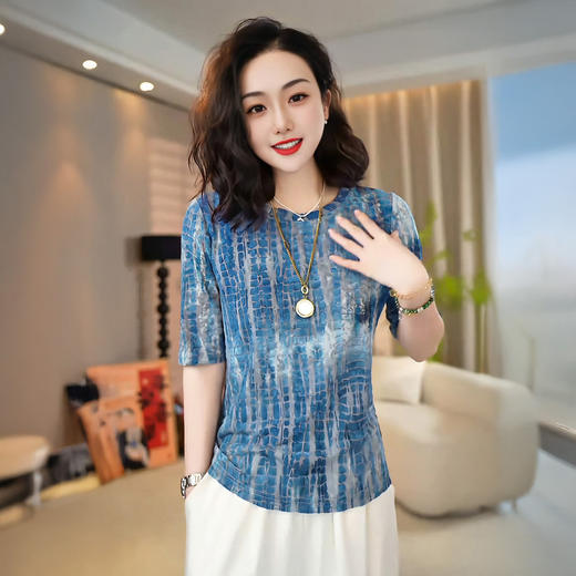 雀说网纱扎染印花圆领中袖T恤女新款洋气时尚弹力显瘦别致上衣AL4141 商品图5