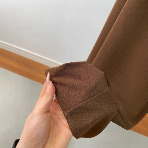 卡其弹力连衣裙！25夏季新款T家圆领轻薄绉纱显瘦短袖连衣裙！ 商品图2