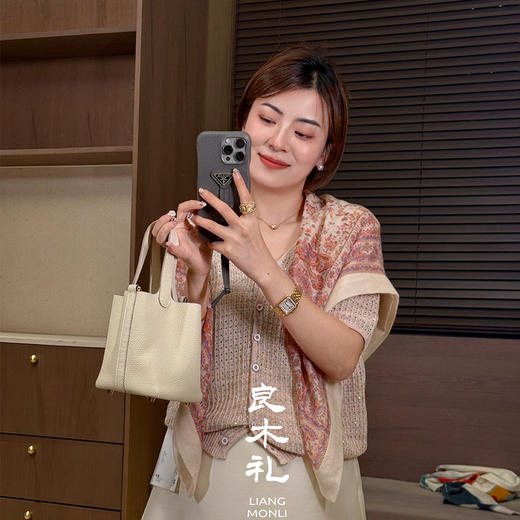 【预售7天】良木礼亮片开衫（732705） 商品图4