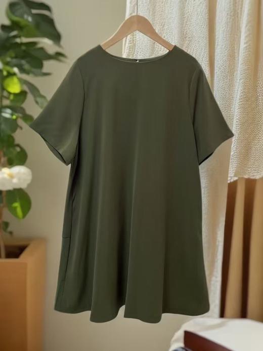 冰点价！仅限11.11！退货勿拍 微脏【新品特卖】HEHE品牌 超垂感～简约气质小众后百褶下摆连衣裙M1-3-喜出 商品图5