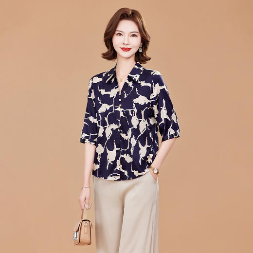 KQ弹力缎真丝上衣洋气质五分袖中老年女装大码桑蚕丝印花衬衫 商品图2