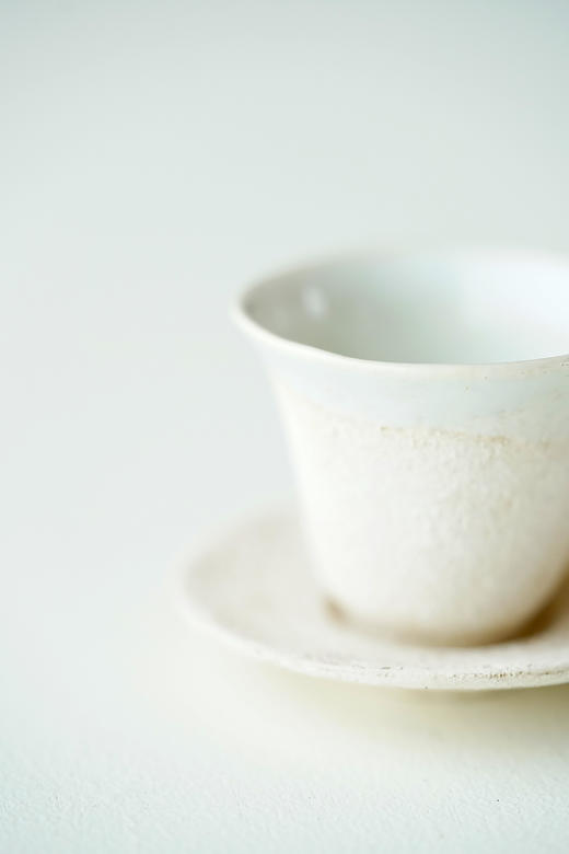 安藤雅信90泥釉黄磁细茶杯+泥釉丸茶托（套组） 商品图1