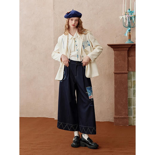 两三事 芳菲绽迹 2025秋季新款复古印花毛巾绣阔腿休闲裤女宽松 商品图3