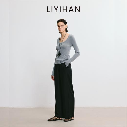 LIYIHAN李亦寒2025秋新款羊毛纯色U领针织衫女设计小众打底衫上衣 商品图2