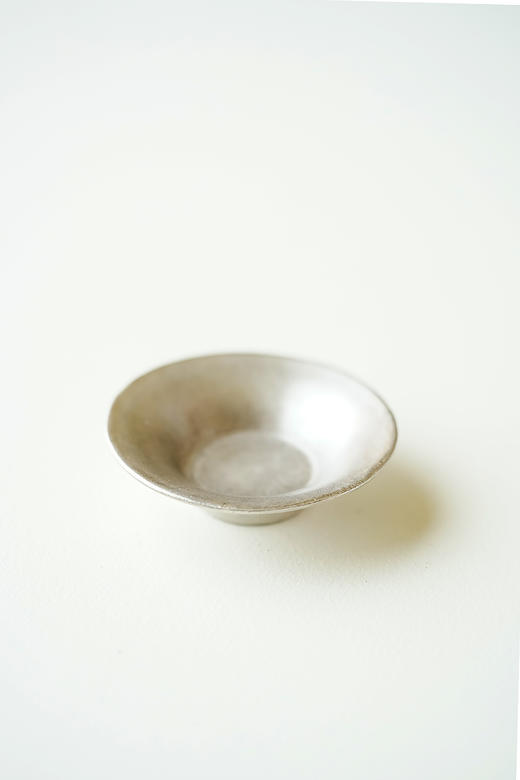 安藤雅信75外薄樱釉细反轮花茶杯｜白银彩反丸茶托 商品图5