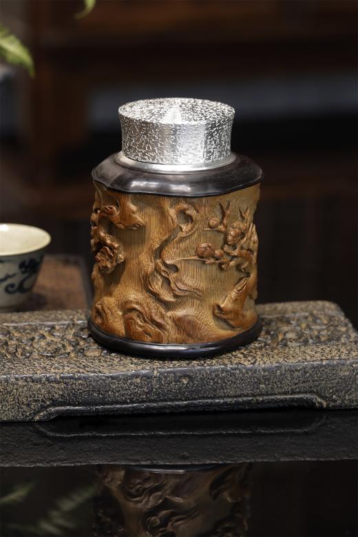 新款梅花枝°锡胆竹雕茶叶罐 商品图3