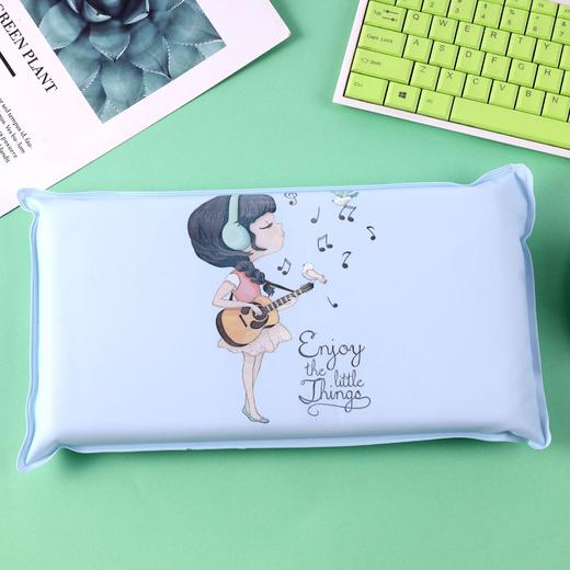 【物理降温，即用即冷！】夏季卡通海绵冰枕凉枕 降温冰垫免注水 学生午睡冰垫水枕头制定凉垫-QA 商品图5