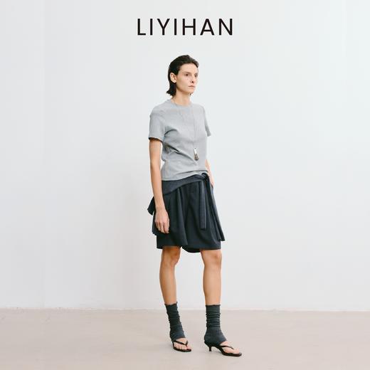 LIYIHAN李亦寒 2025秋新款通勤白色棉质T恤正肩女设计感小众短袖 商品图2
