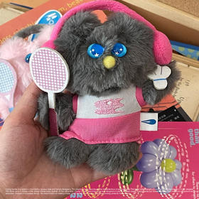 CryingCenter 很爱运动的耳机猫玩偶挂件包包挂件 哭喊中心