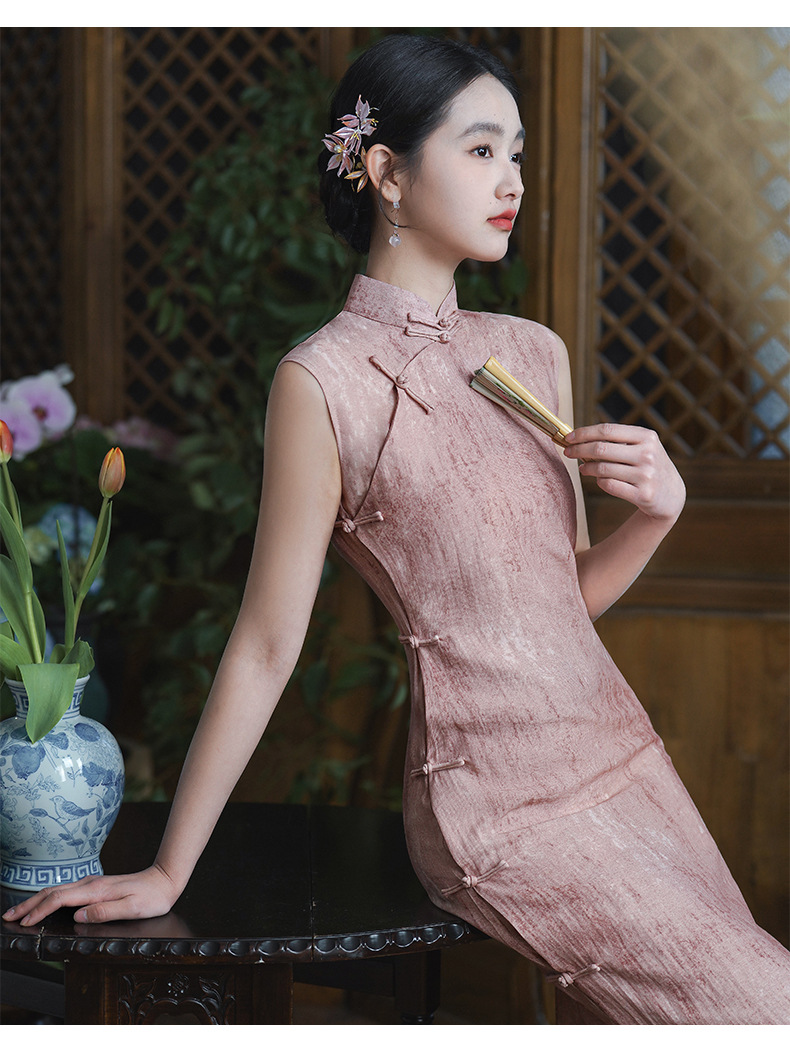 i22VifOtztSBuvrAbg2SeV3FScuivXc1Q3/9