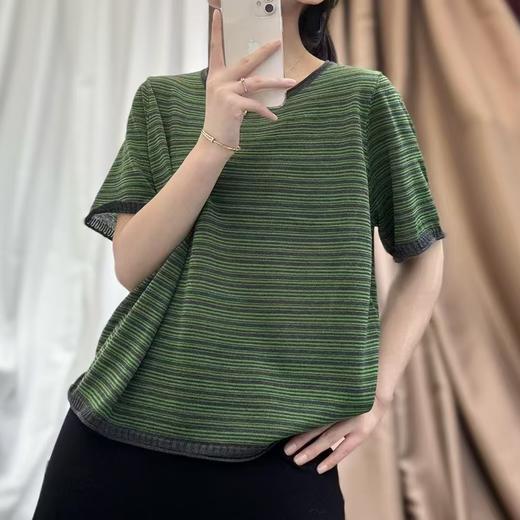 女针织上衣9070 商品图1