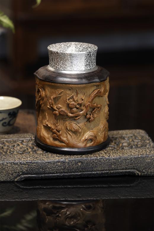 新款梅花枝°锡胆竹雕茶叶罐 商品图1
