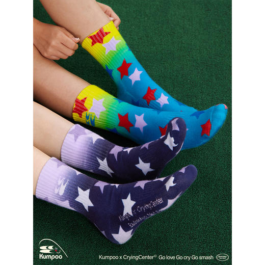 CryingCenterkumpoo薰风羽毛球联名渐变星星吸湿排汗运动短袜 商品图1