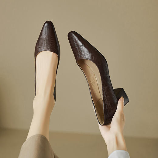 【预售5天】软羊皮！方头粗跟单鞋女秋季软皮软底复古小高跟鞋棕色中跟MBJR&A669 商品图3