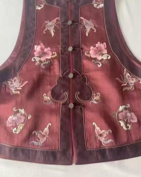 盛唐牡丹盛奢系列| 真丝红云纱手绣马甲 商品图0