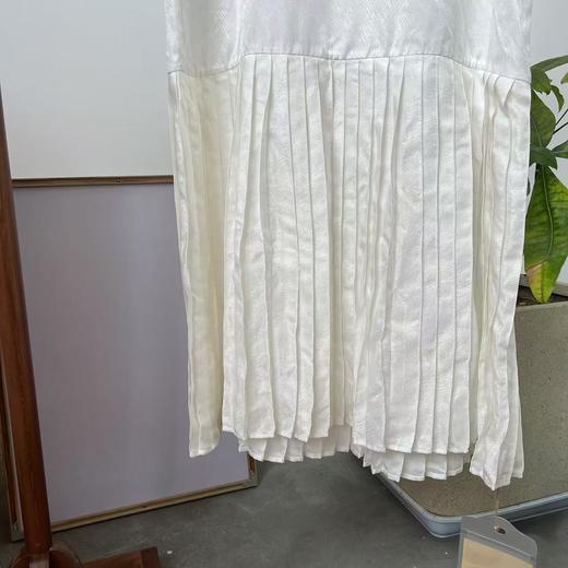 【线上专属】云舒·吊带裙（24818950Y-凝脂） 商品图6