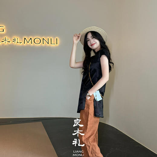 【预售7天】良木礼真丝提花上衣（78993） 商品图2