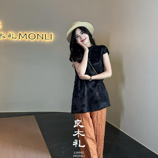 【预售7天】良木礼真丝提花上衣（78993） 商品图4