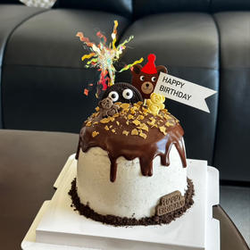 小熊伙伴（需提前1天预订）4寸 巧克力胚子+奥利奥奶油+奥利奥碎夹心