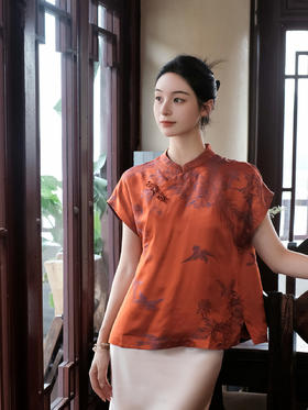 瑕疵|盛唐婧| 新中式老缎蝴蝶盘扣立领斜襟上衣-橘色[特价品](特殊商品不退不换)