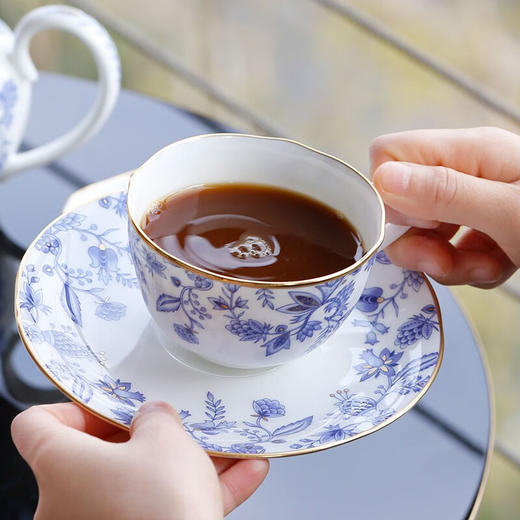 Noritake则武 BLUE SORRENTINO蓝色伊甸园骨瓷咖啡杯子轻奢欧式田BLUESORRENTINO咖啡杯碟对杯则武2杯2碟套装蓝色 商品图4