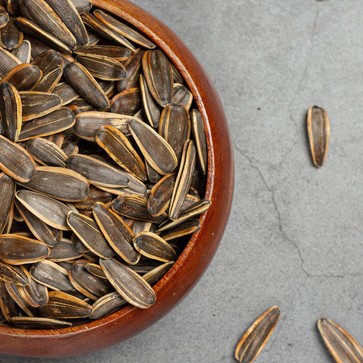 咪go鹦鹉 焦糖瓜子 135g 商品图3