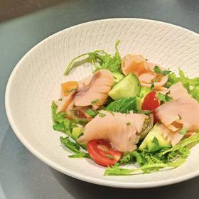 【堂食】烟熏三文鱼沙拉