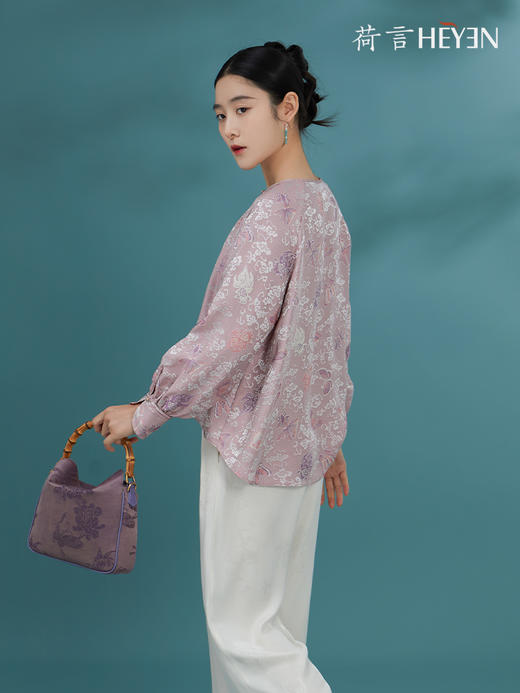 荷言HEYEN 思齐 金鱼蝴蝶云纹小v领新中式上衣真丝混纺高级定制 商品图4