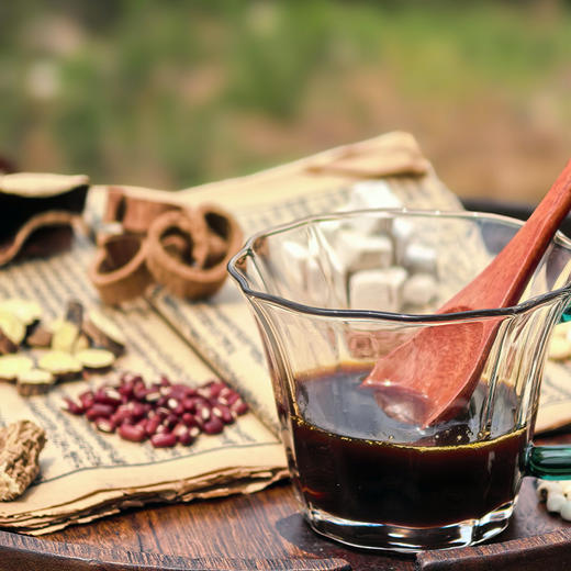 【全国包邮，部分地区除外】武当特产 道家古法熬制 神农风物-茯苓膏 500g/瓶 商品图1