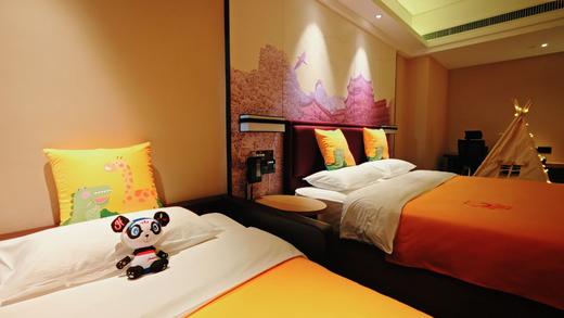 灵智大酒店（温馨家庭房） 商品图0