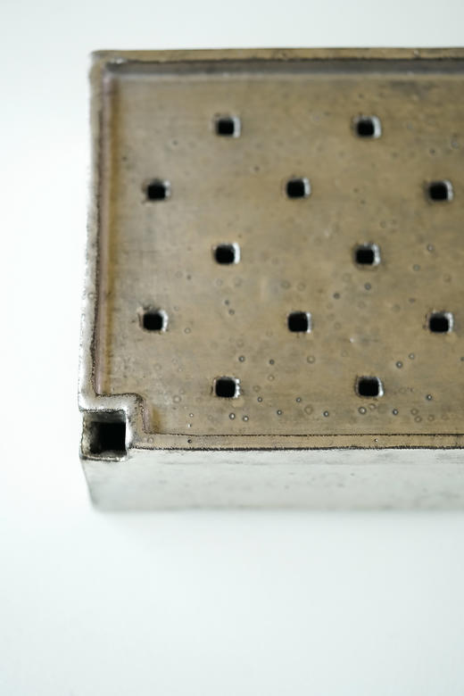 安藤雅信125黑银彩薄型茶盘一角隅切 脚付 商品图2