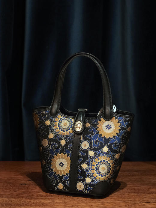 盛唐婧| 未央手提包-蓝色[特价品] 商品图3