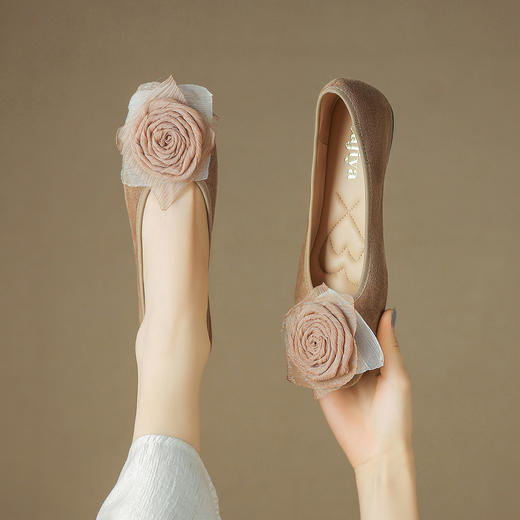 品质好货|Safiya/索菲娅2025内增高软底轻便花朵浅口单鞋SFD2111731 商品图10