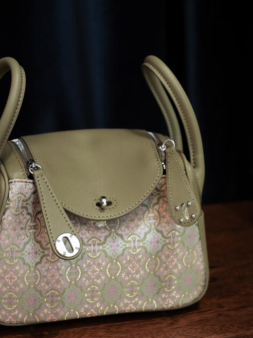 盛唐婧| 步摇手提包-浅绿[特价品] 商品图3