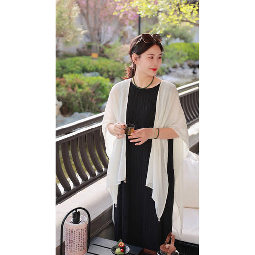 【抖音专属】无袖连衣裙（23718075-玄黑） 商品图0