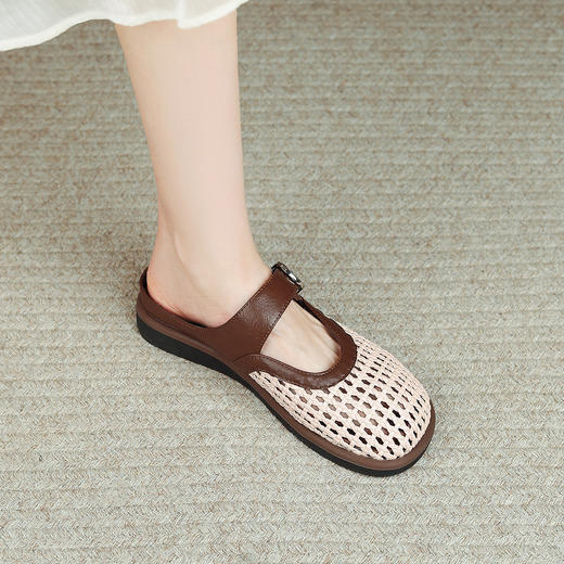品质好货|Safiya/索菲娅2025 编织透气平底羊皮脚垫玛丽珍拖鞋 SFD2110724 商品图4
