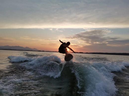 庐山西海｜无风也造浪 冲浪住玩 商品图6