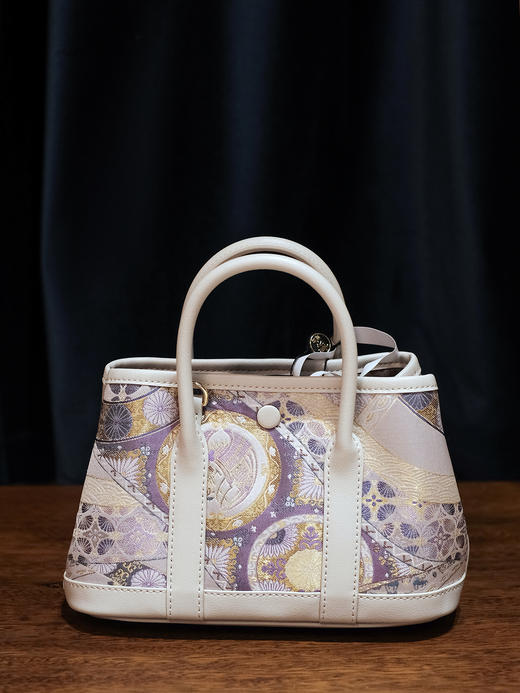 下架|盛唐婧| 汀兰手提包-浅紫[特价品] 商品图4