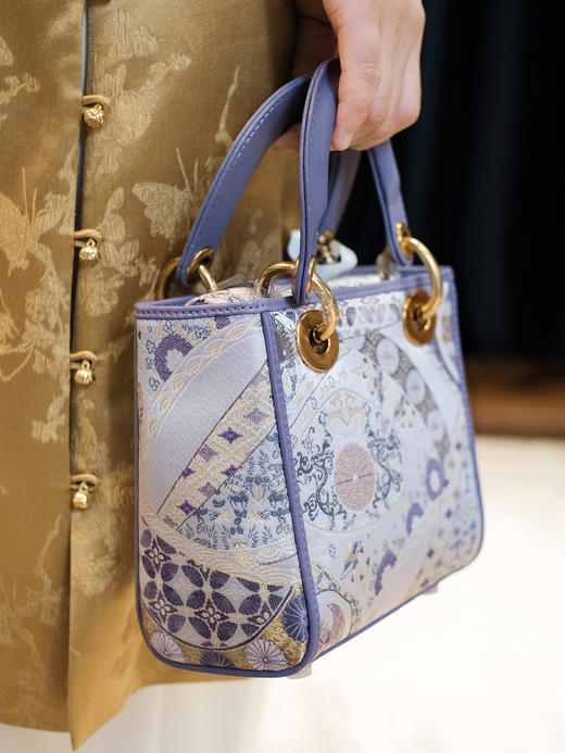 盛唐婧| 冰心手提包-浅紫[特价品] 商品图1