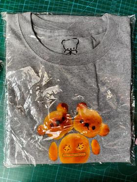 雪绵豆沙丨灰色T恤