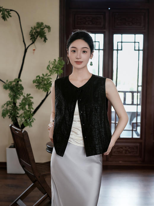 盛唐婧| 香云纱黑色龟裂纹百搭两面穿马甲 商品图0