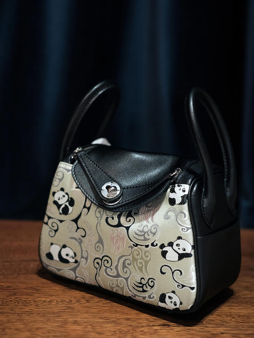 盛唐婧| 步摇手提包-黑色[特价品] 商品图4