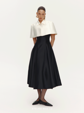 【云朵公主】造型水钻点缀光泽感斗篷短上衣